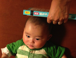 頭　身長　測り方　測定　測る　赤ちゃん　メジャー